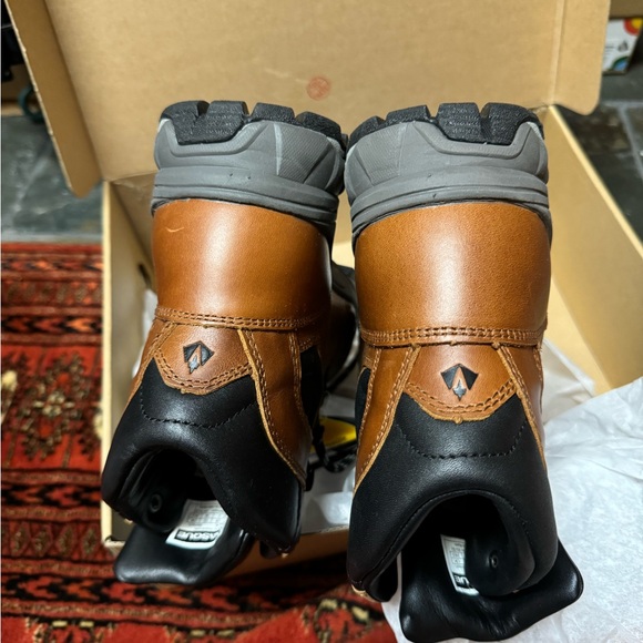 St Elias FG GTX Hiking Boot Size7.5/38 color: Cognac brown - Picture 6 of 7